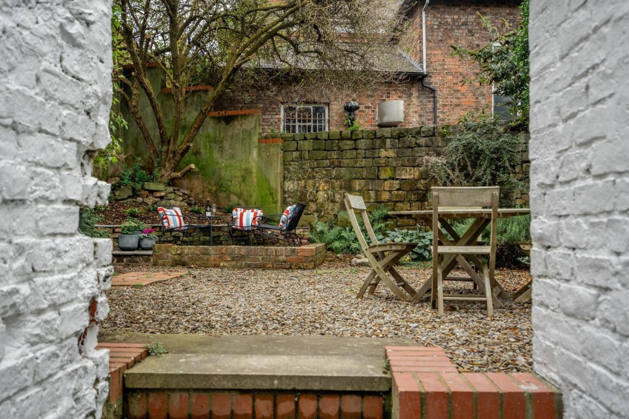 17 Trinity Lane Vila York Exterior foto